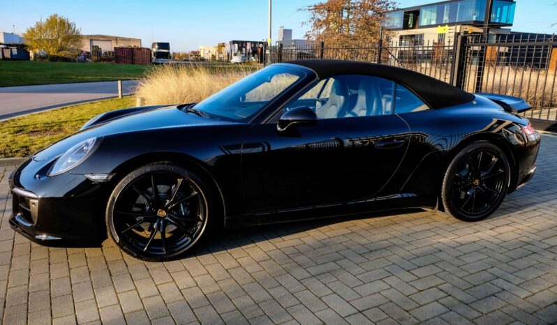 
								Porsche 911 Carrera Cabriolet 991.2 PASM Sport Chrono PDK full									