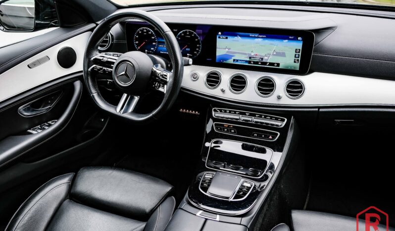 
								Mercedes E 300 de Break AMG Pano BTWwagen full									