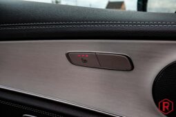 
										Mercedes E 300 de Break AMG Pano BTWwagen full									