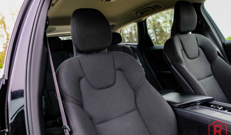 
								Volvo XC60 B4 HarmanKardon 360°Camera full									