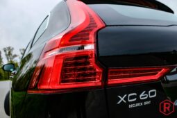 
										Volvo XC60 B4 HarmanKardon 360°Camera full									