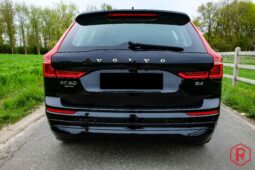 
										Volvo XC60 B4 HarmanKardon 360°Camera full									