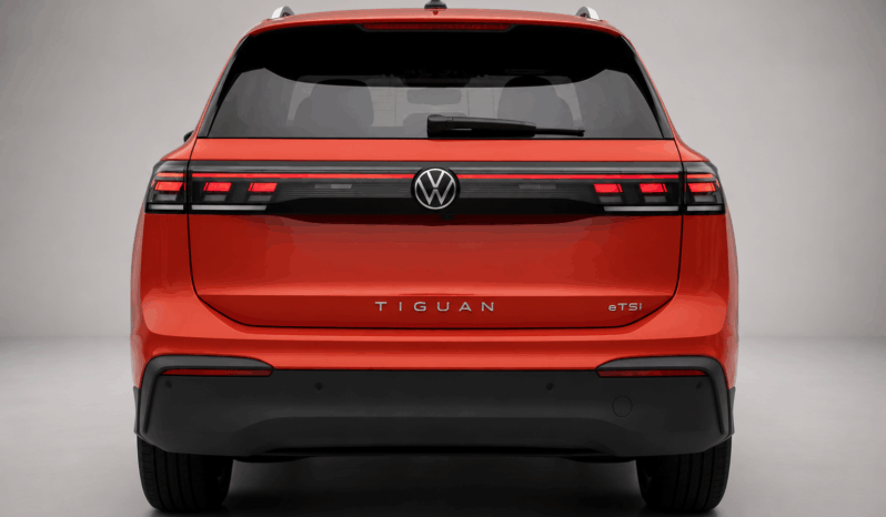 
								Volkswagen Tiguan 1.5 eTSI Garantie Trekhaak Life full									