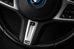 
										BMW 530e Touring M Sport LCI full									