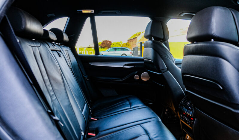 
								BMW X5 M50d 381pk Bang&Olufsen ACC Head-up full									