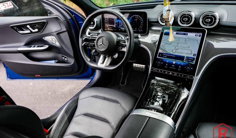 
								Mercedes C 63 AMG S E-Performance 4MATIC+ Pano Burmester full									