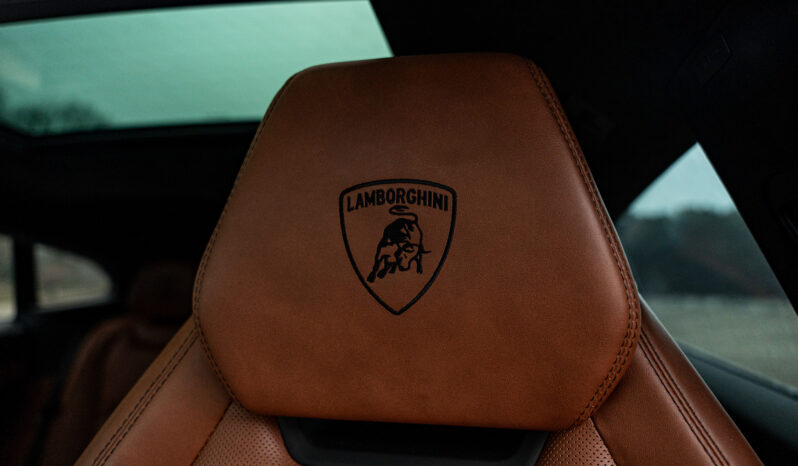 
								Lamborghini Urus 4.0 V8 B&0 Massage Pano Grigio Keres full									