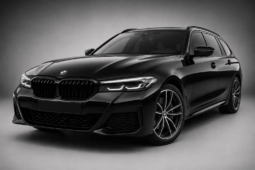 
										BMW 530e Touring M Sport LCI full									