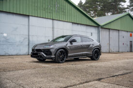 Lamborghini Urus 4.0 V8 B&0 Massage Pano Grigio Keres