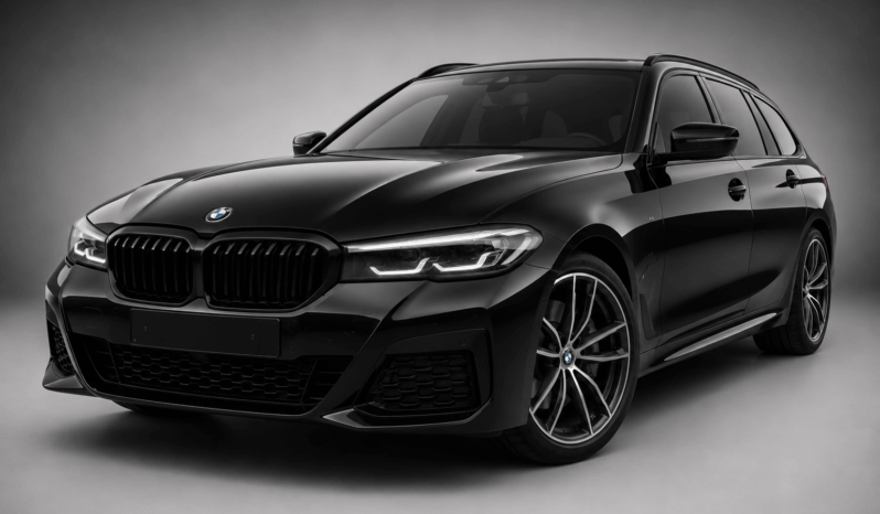
								BMW 530e Touring M Sport LCI full									