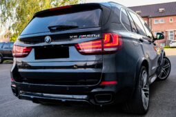 
										BMW X5 M50d 381pk Bang&Olufsen ACC Head-up full									