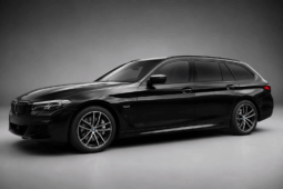 
										BMW 530e Touring M Sport LCI full									