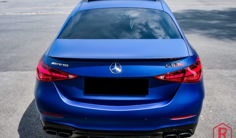 
								Mercedes C 63 AMG S E-Performance 4MATIC+ Pano Burmester full									