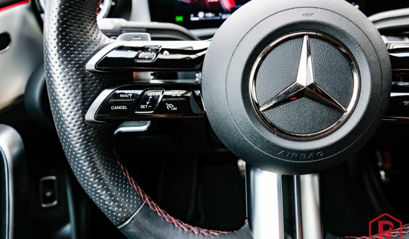 
								Mercedes CLA 180 AMG Star Edition ACC Garantie full									