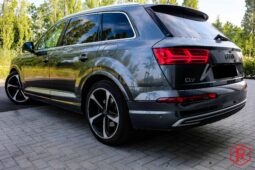 
										Audi Q7 e-tron 3.0 TDi V6 Quattro S line BTWwagen 1Eigenaar full									