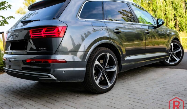 
								Audi Q7 e-tron 3.0 TDi V6 Quattro S line BTWwagen 1Eigenaar full									