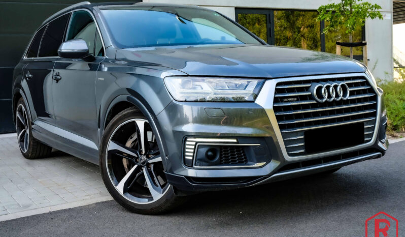 
								Audi Q7 e-tron 3.0 TDi V6 Quattro S line BTWwagen 1Eigenaar full									