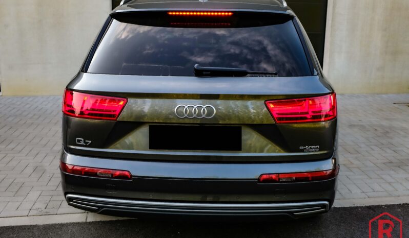 
								Audi Q7 e-tron 3.0 TDi V6 Quattro S line BTWwagen 1Eigenaar full									