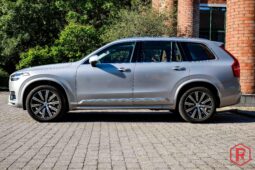 
										Volvo XC90 B5 AWD 7plaatsen Pano HarmanKardon full									