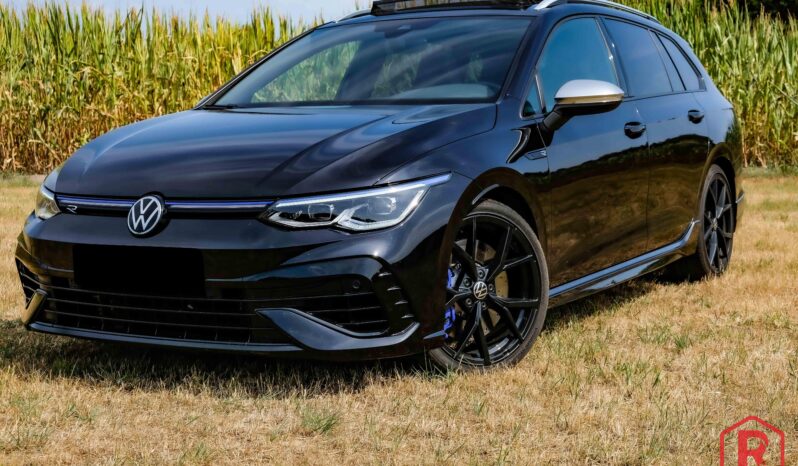 
								Volkswagen Golf R Variant 2.0 320pk Pano IQ Drive Matrix full									