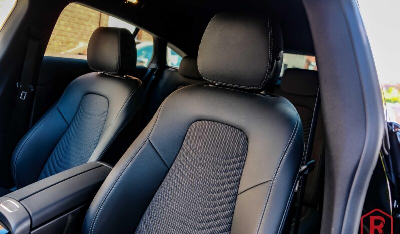 
								Mercedes CLA 180 Luxury Line Garantie full									