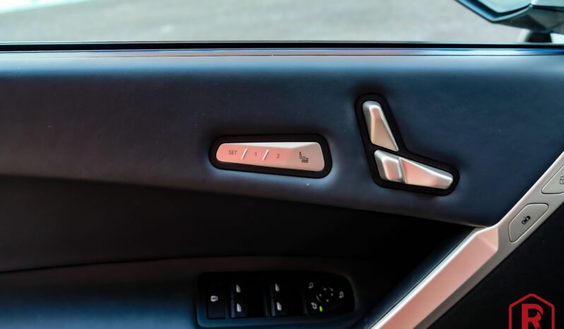 
								BMW iX 40 Sport Laser SkyLounge HarmanKardon SoftClose full									