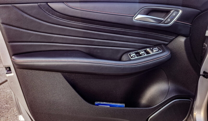 
								MG EHS Plug-in Hybrid 1.5 258pk Luxury OpenDak PHEV full									