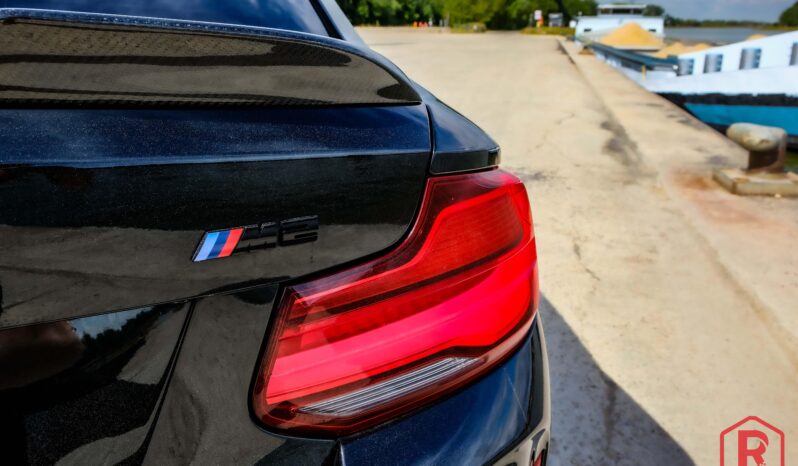 
								BMW M2 HarmanKardon Sfeerverlichting LCI full									