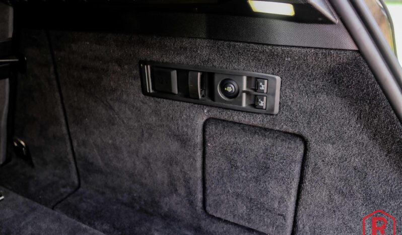
								BMW iX 40 Sport Laser SkyLounge HarmanKardon SoftClose full									