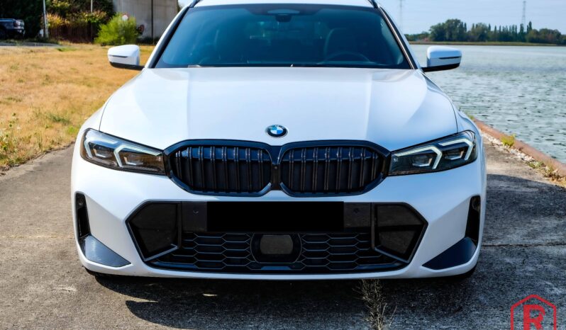
								BMW 318i Touring M Sport Pro Pano HarmanKardon ACC full									
