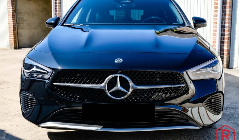 
								Mercedes CLA 180 Luxury Line Garantie full									