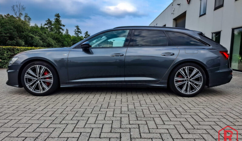 
								Audi A6 Avant 55 TFSI e S line Quattro full									