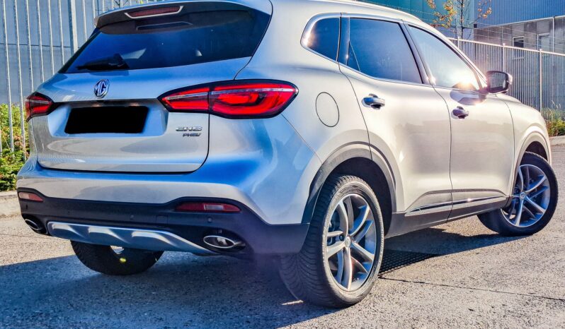 
								MG EHS Plug-in Hybrid 1.5 258pk Luxury OpenDak PHEV full									