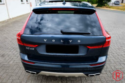 
										Volvo XC60 T8 AWD PHEV Pano full									