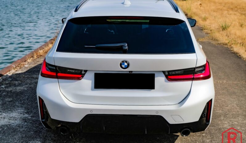 
								BMW 318i Touring M Sport Pro Pano HarmanKardon ACC full									