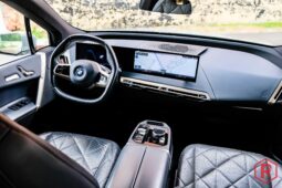 
										BMW iX 40 Sport Laser SkyLounge HarmanKardon SoftClose full									
