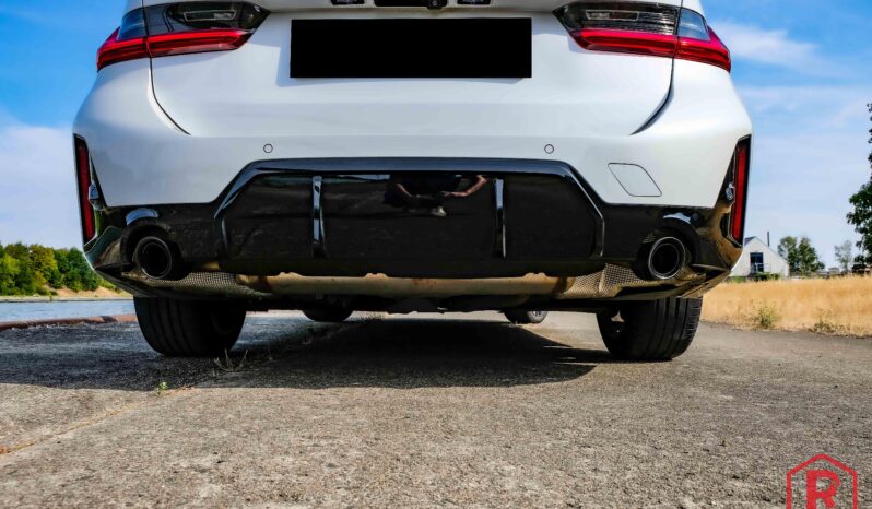 
								BMW 318i Touring M Sport Pro Pano HarmanKardon ACC full									
