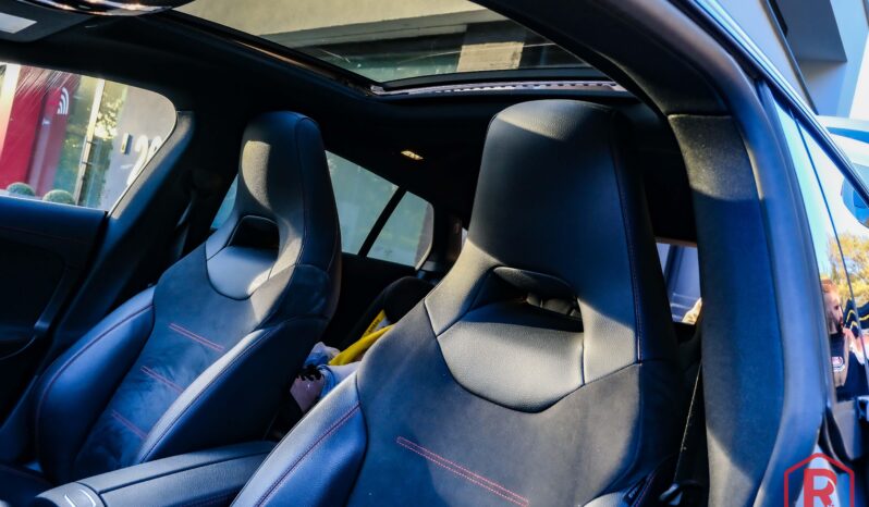 
								Mercedes-AMG CLA 45 S  Shooting Brake 4MATIC+ Pano Burmester full									