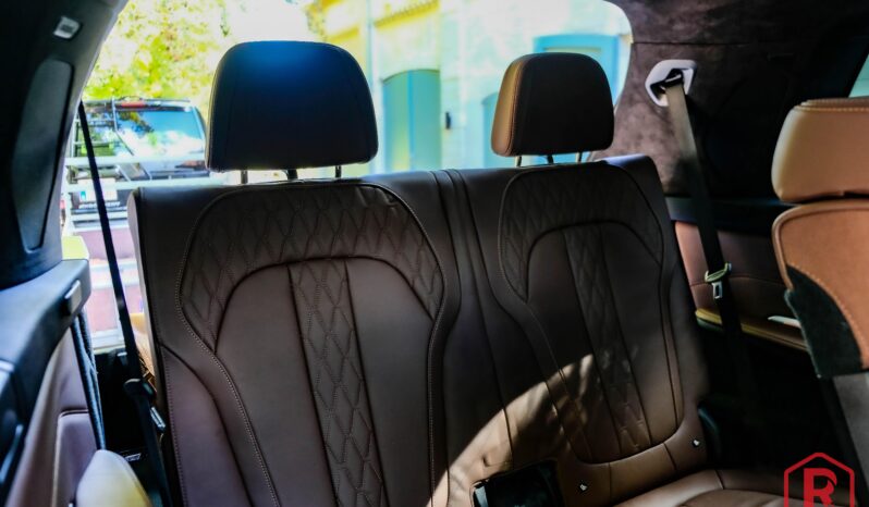 
								BMW X7 40i M Sport 7PL Pano HarmanKardon Laser Individual full									