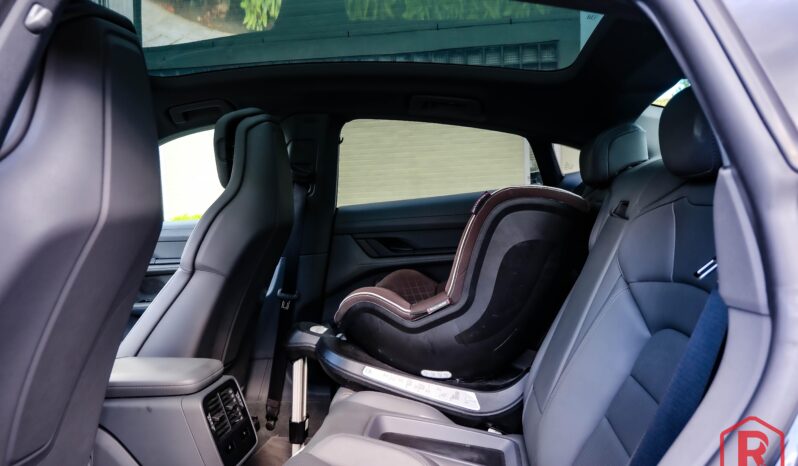 
								Porsche Taycan 4S Sport Chrono BOSE Matrix Luchtvering full									