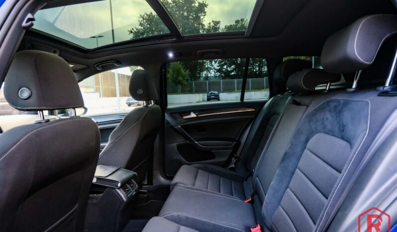 
								Volkswagen Golf R Variant 2.0 310pk Pano Matrix Historiek full									