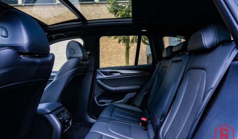 
								BMW X3 18d M Sport Pano 2.0d 150pk full									