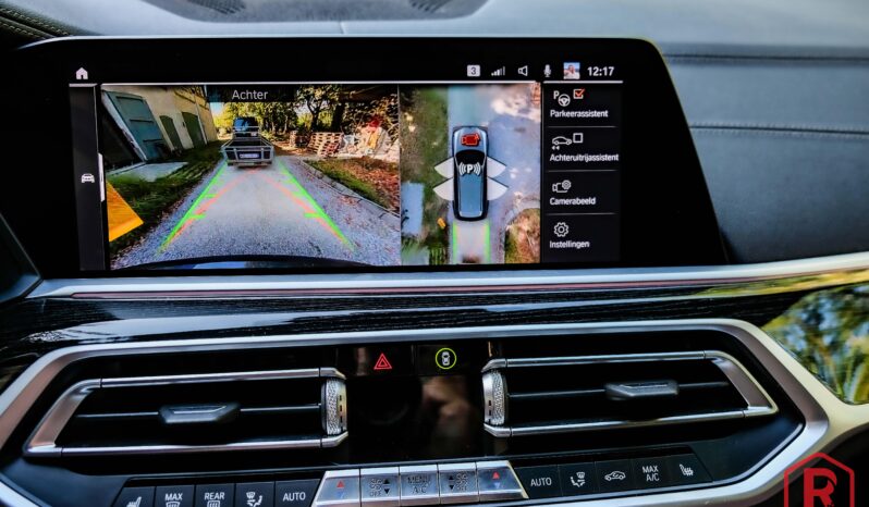 
								BMW X7 40i M Sport 7PL Pano HarmanKardon Laser Individual full									