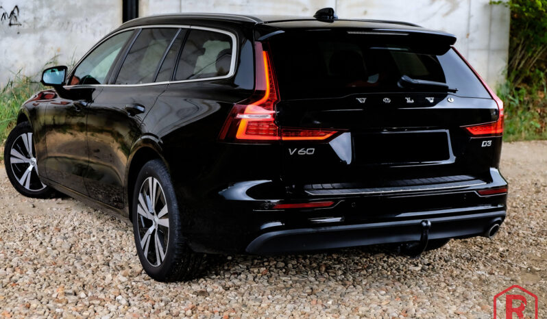 
								Volvo V60 D3 Momentum Automaat Trekhaak full									