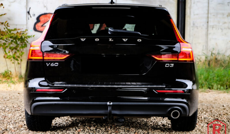 
								Volvo V60 D3 Momentum Automaat Trekhaak full									
