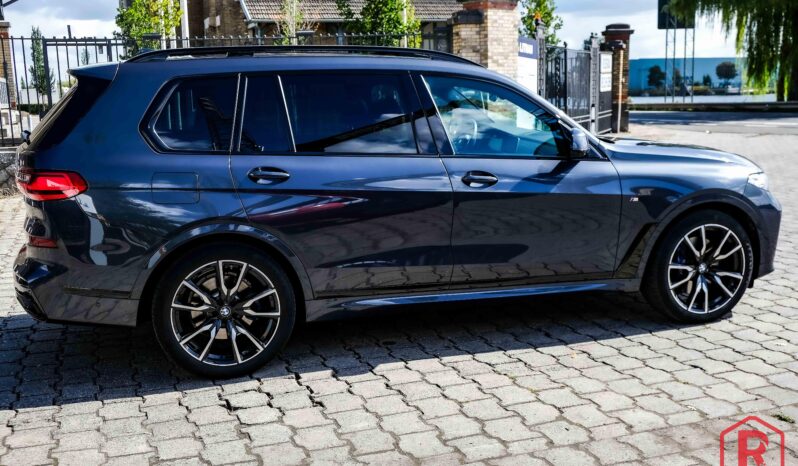 
								BMW X7 40i M Sport 7PL Pano HarmanKardon Laser Individual full									