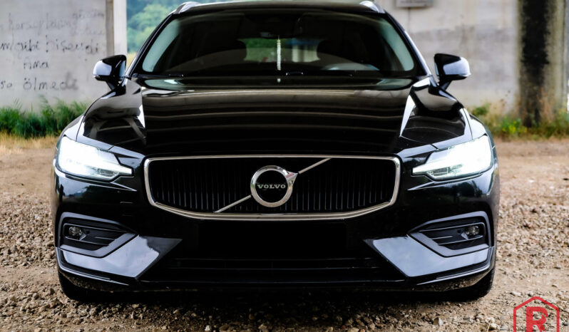 
								Volvo V60 D3 Momentum Automaat Trekhaak full									