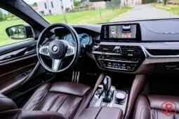 
										BMW 540i Touring Pano HarmanKardon ACC full									