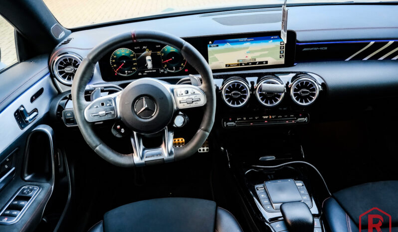 
								Mercedes-AMG CLA 45 S  Shooting Brake 4MATIC+ Pano Burmester full									