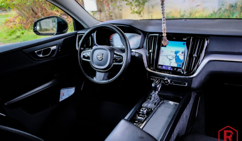 
								Volvo V60 D3 Momentum Automaat Trekhaak full									